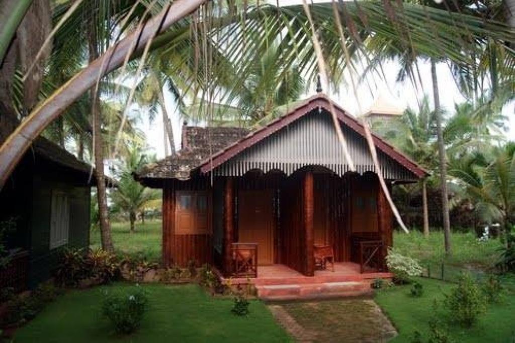 Pranav Beach Resort Kannur Exterior photo